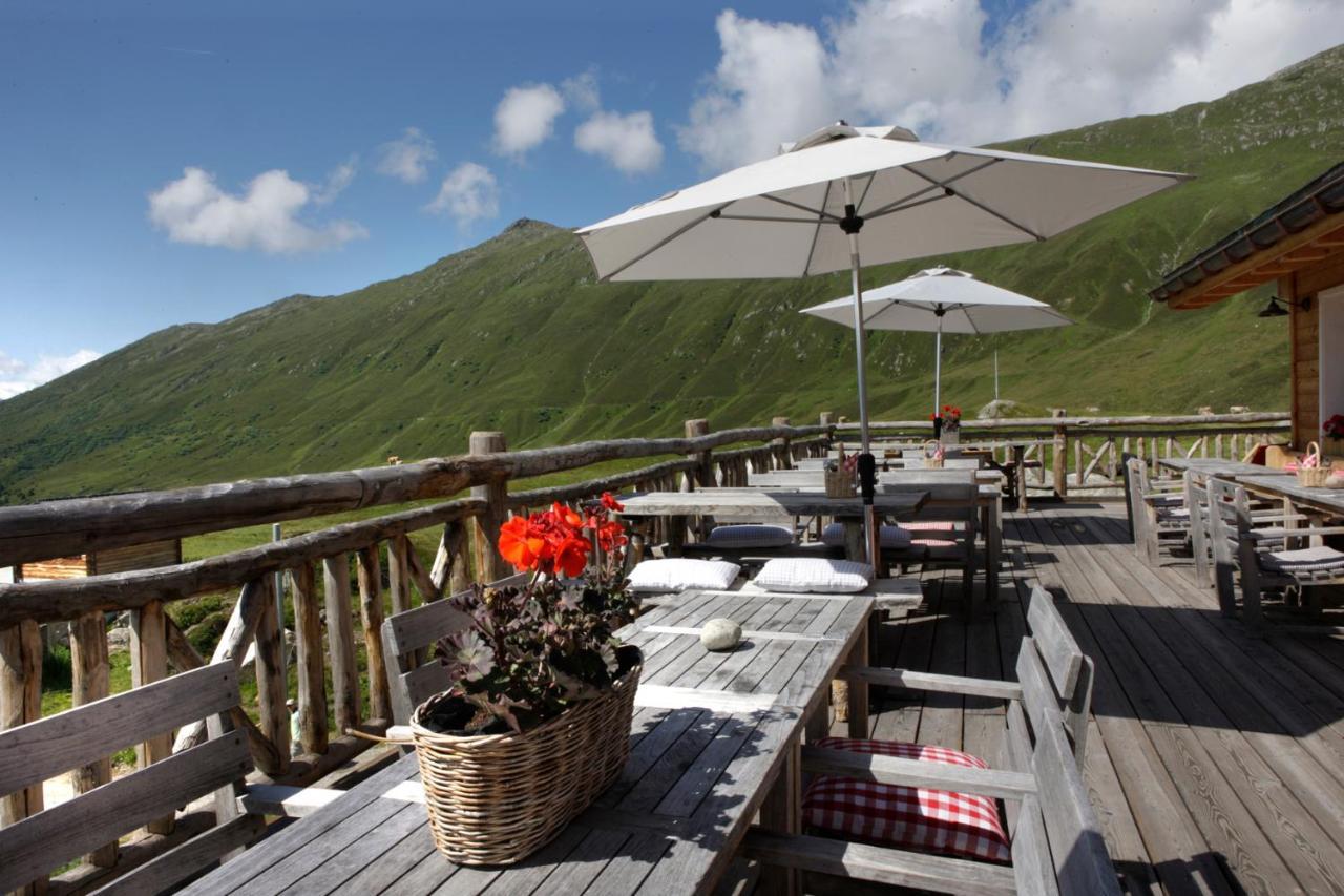 Hamilton Lodge & Spa Belalp Buitenkant foto